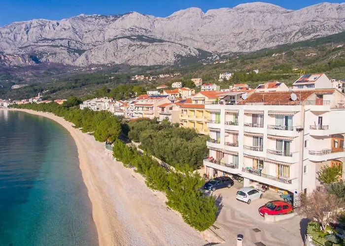 Apartment Marijan - Beachfront *