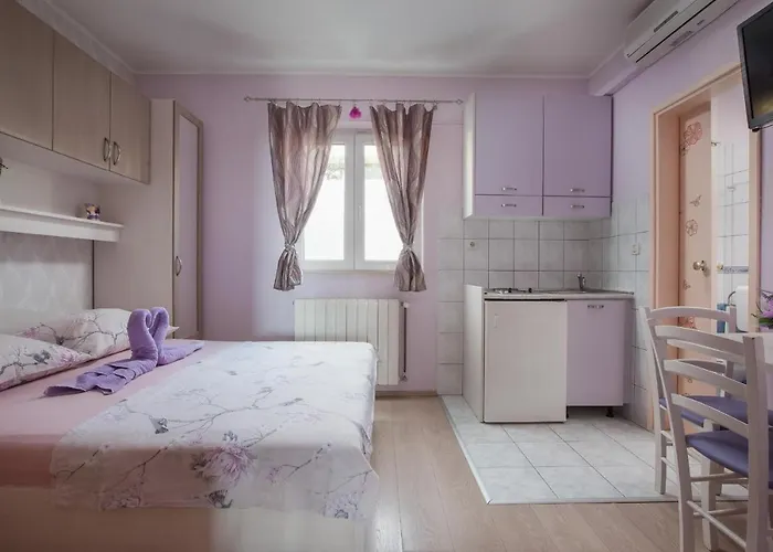 Marijan - Beachfront *