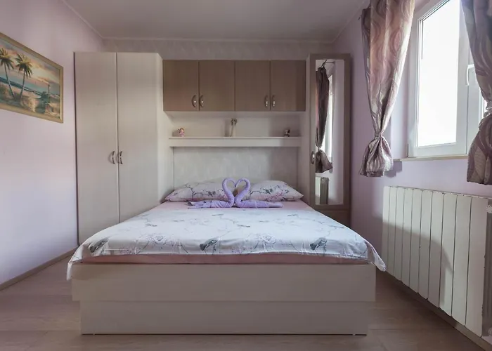 Marijan - Beachfront アパート Tučepi